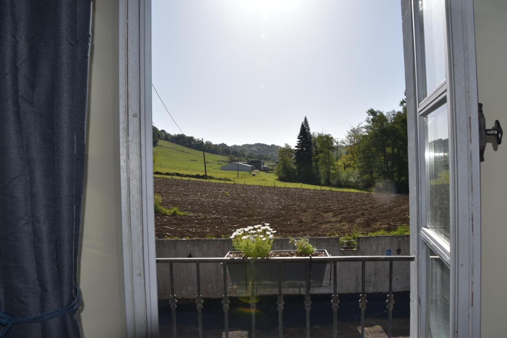Monein Chateau Roquehort Avec Ev Recharge Point 22Kw المظهر الخارجي الصورة